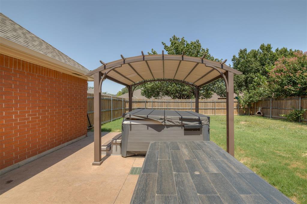 805 NW 142nd Street