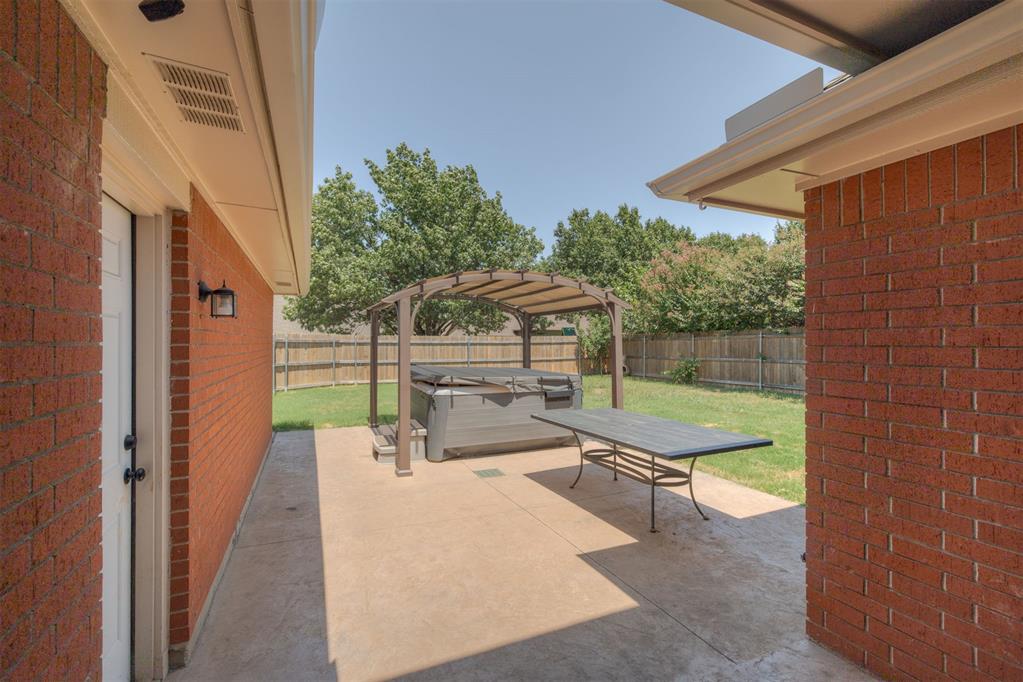 805 NW 142nd Street