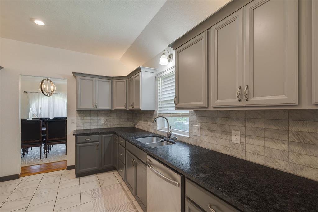 805 NW 142nd Street