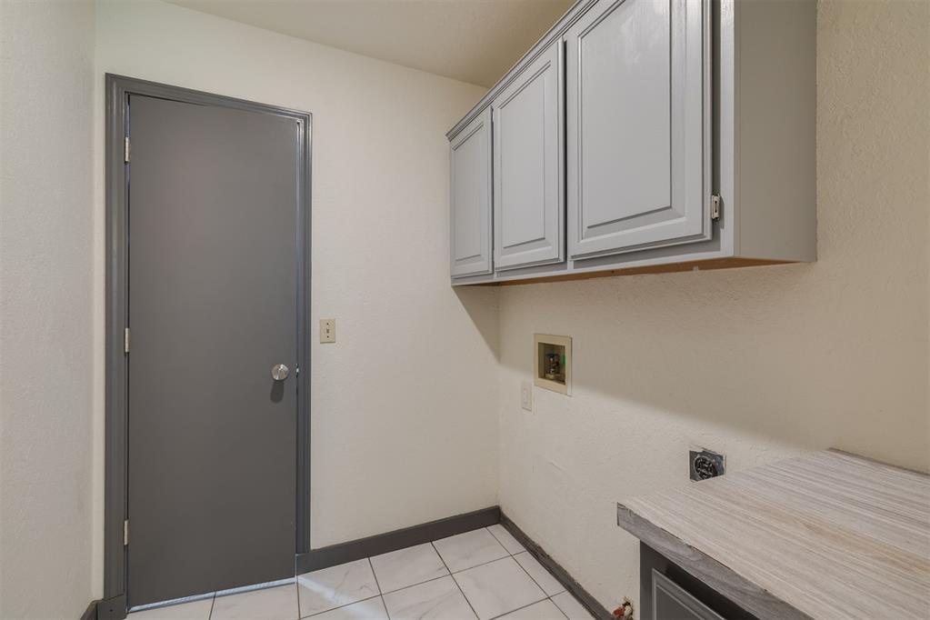 805 NW 142nd Street