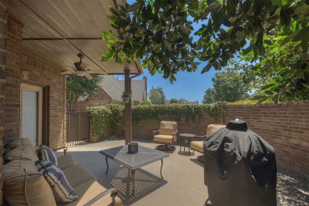 929 Villas Creek Drive