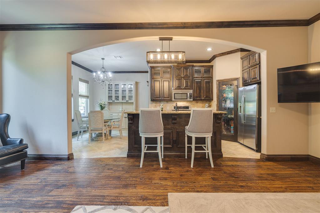 929 Villas Creek Drive