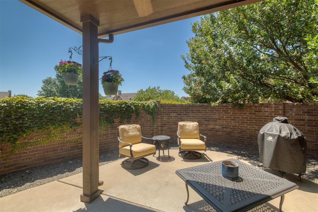 929 Villas Creek Drive