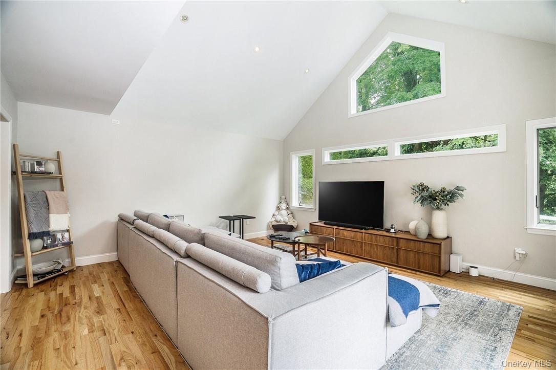 4 Parkfield Road