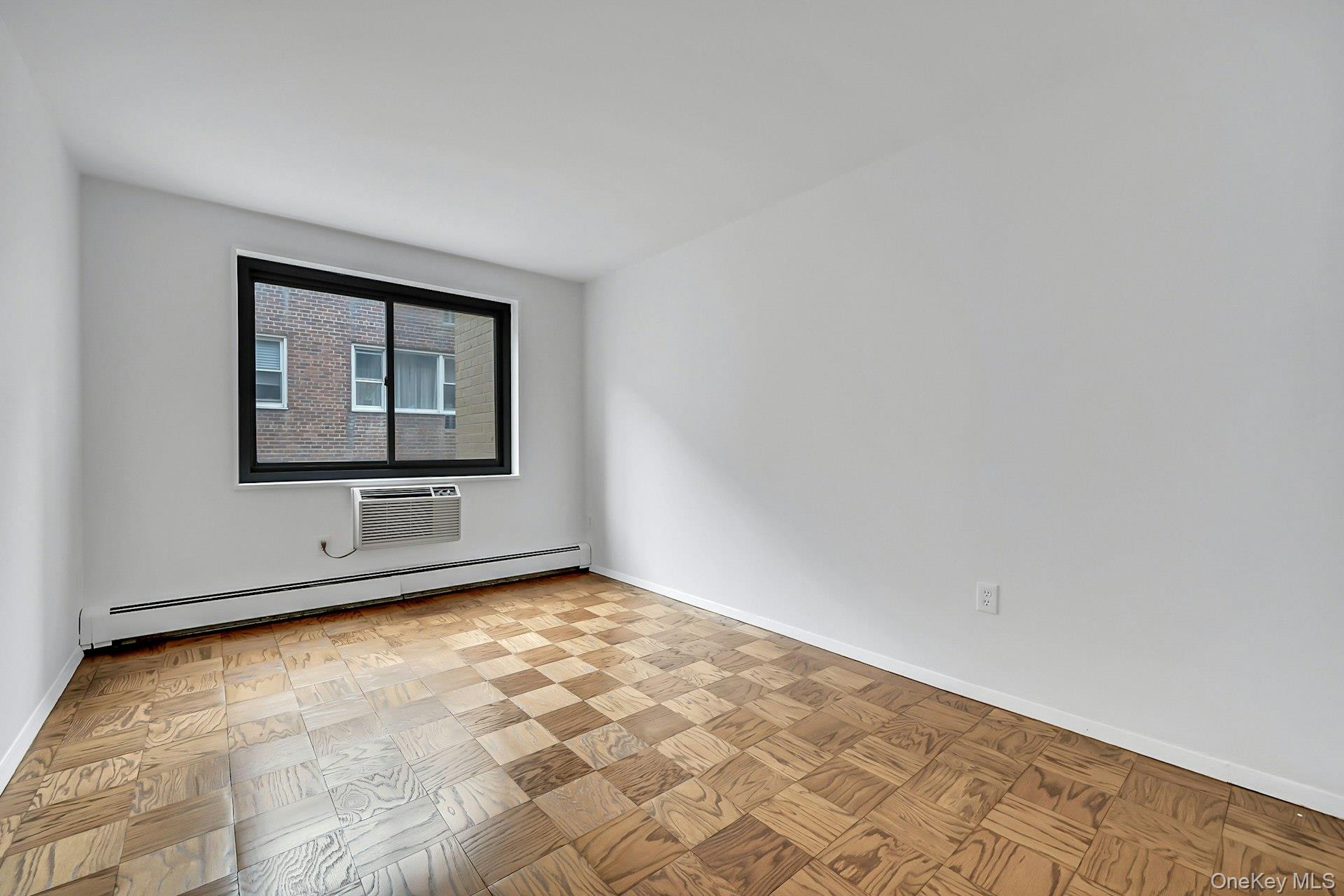 100 E Hartsdale Avenue Unit: 5GE