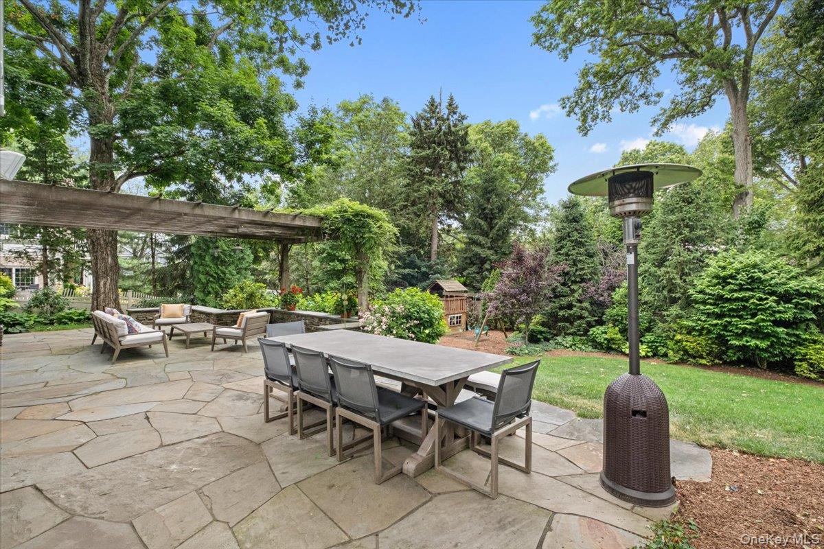 282 Evandale Road