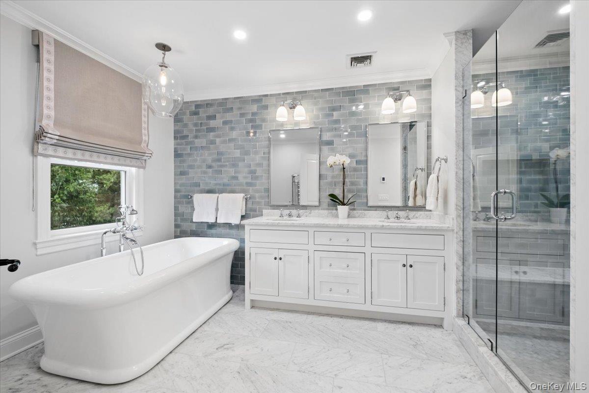 282 Evandale Road