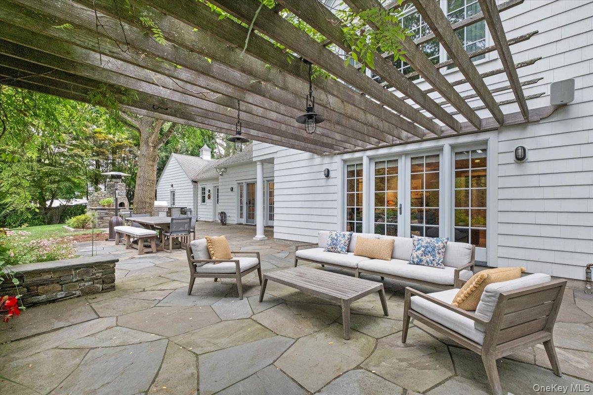 282 Evandale Road