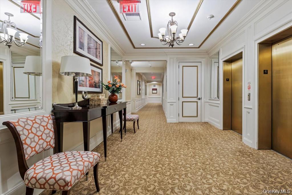 1 Christie Place Unit: 207 E