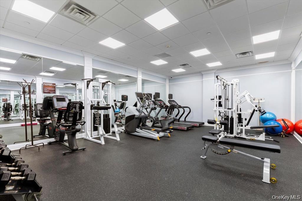 1 Christie Place Unit: 207 E