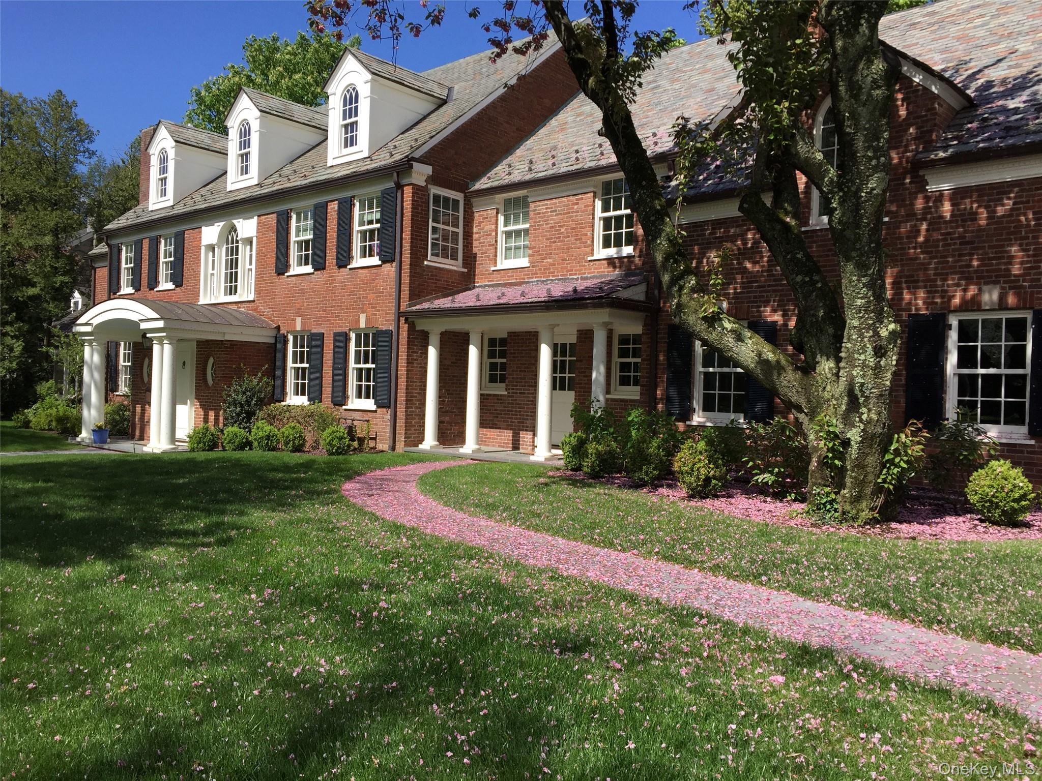 27 Kensington Road