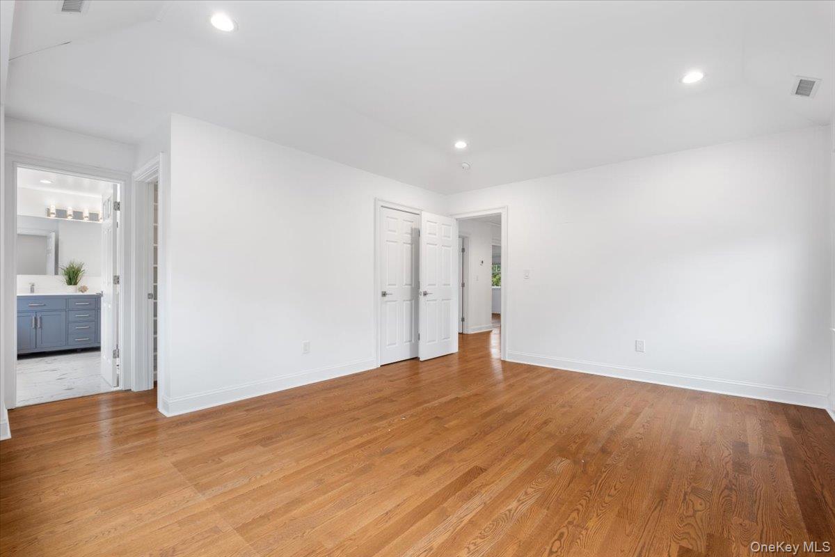 109 Lee Road