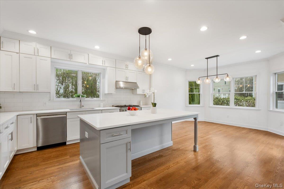 109 Lee Road