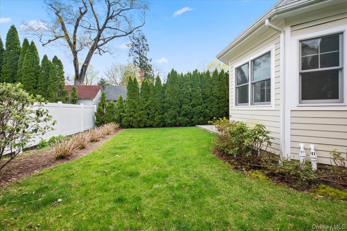 109 Lee Road