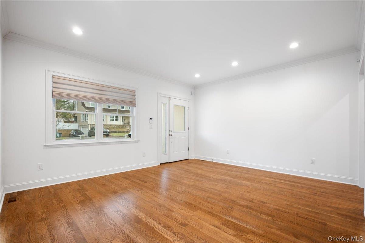 109 Lee Road