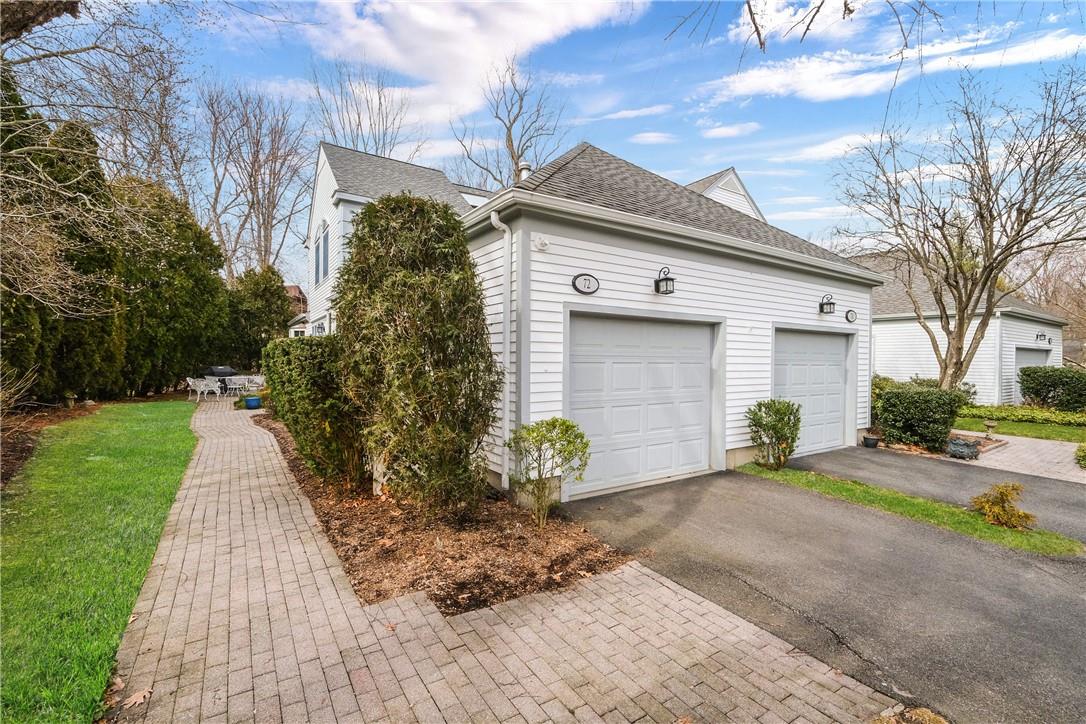 72 Brook Hills Circle