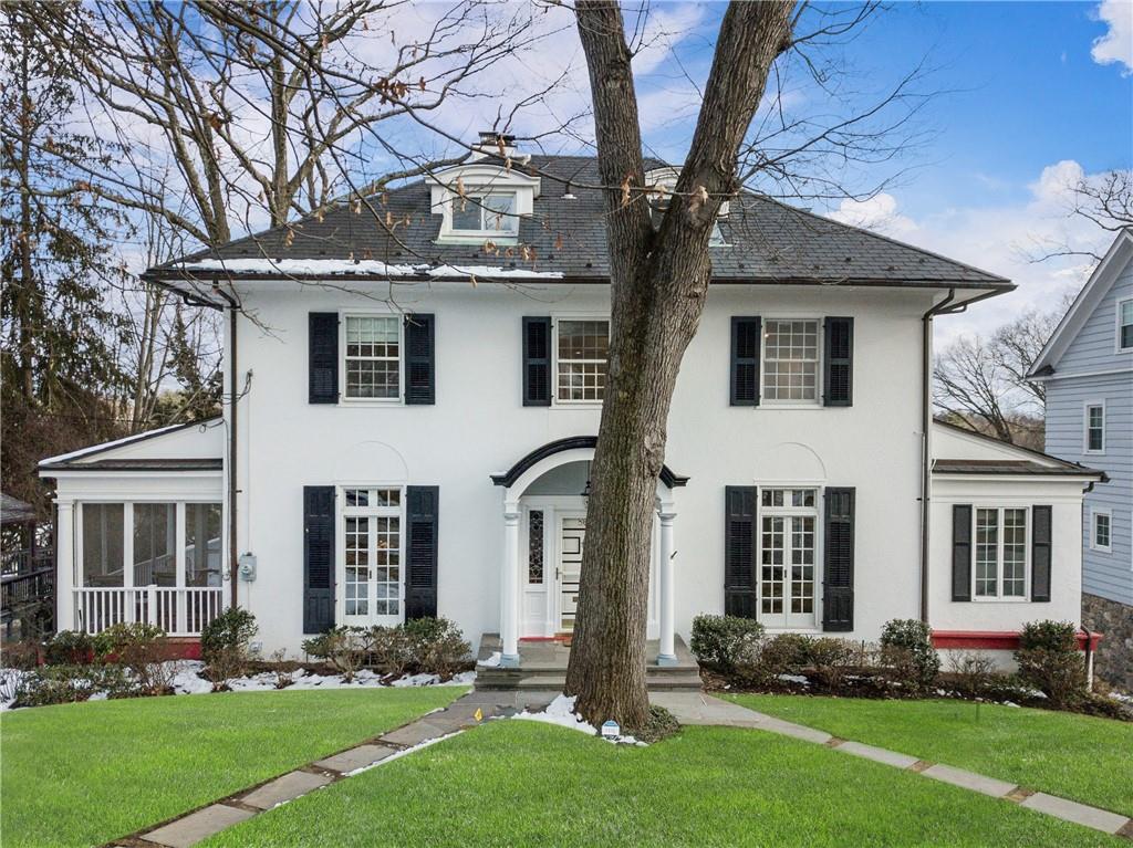 86 Greenacres Avenue