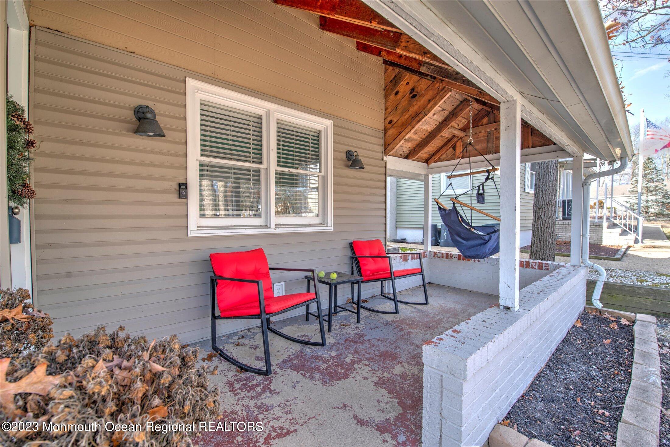 656 Deerhead Lake Drive