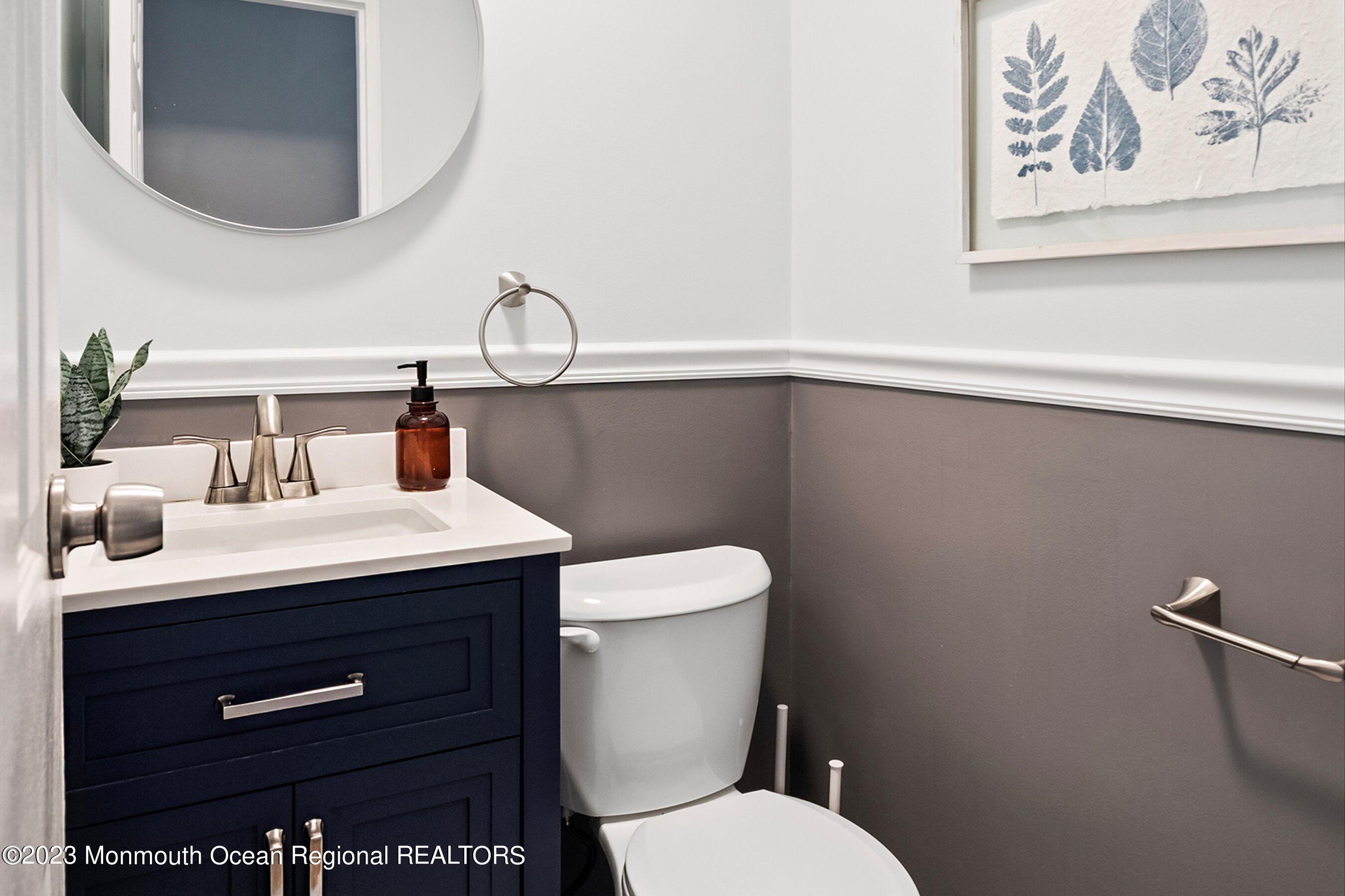 40 Village Green Way