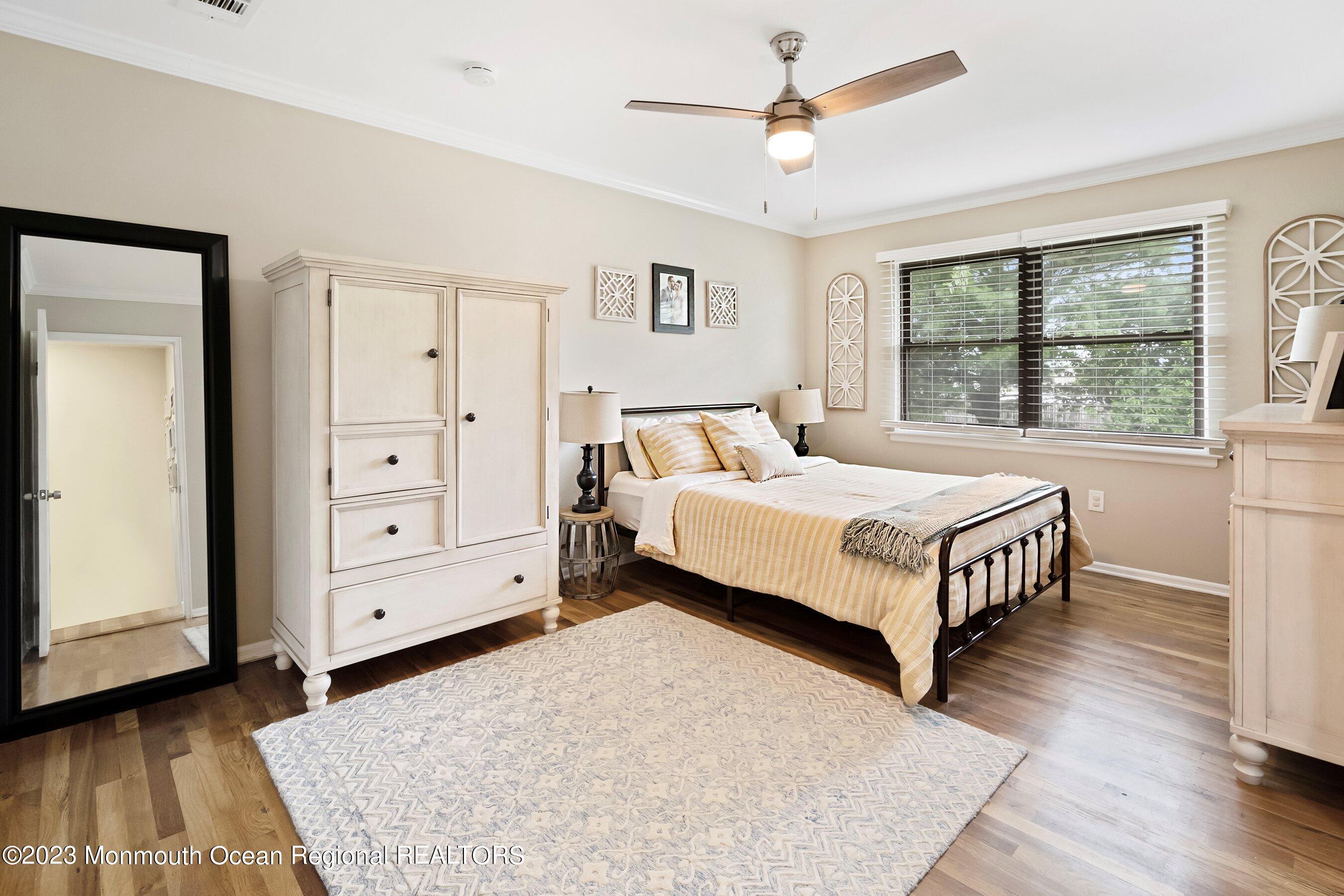 40 Village Green Way