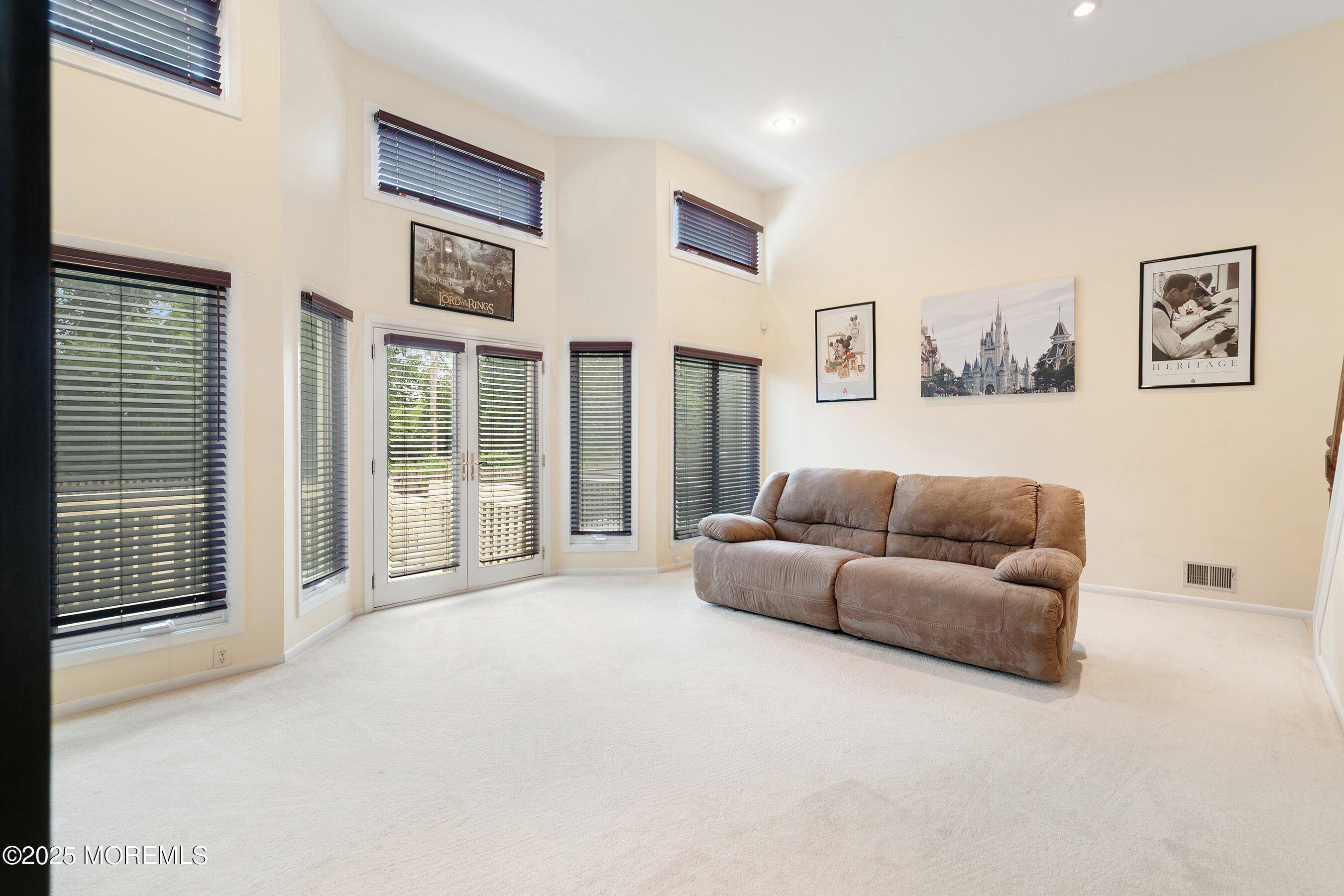15 Haven Way, 6