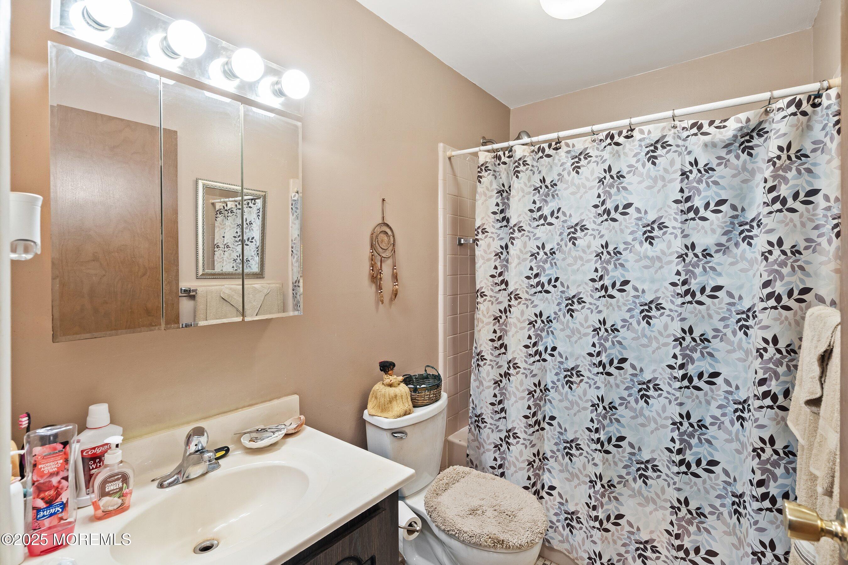 1207D Shetland Drive