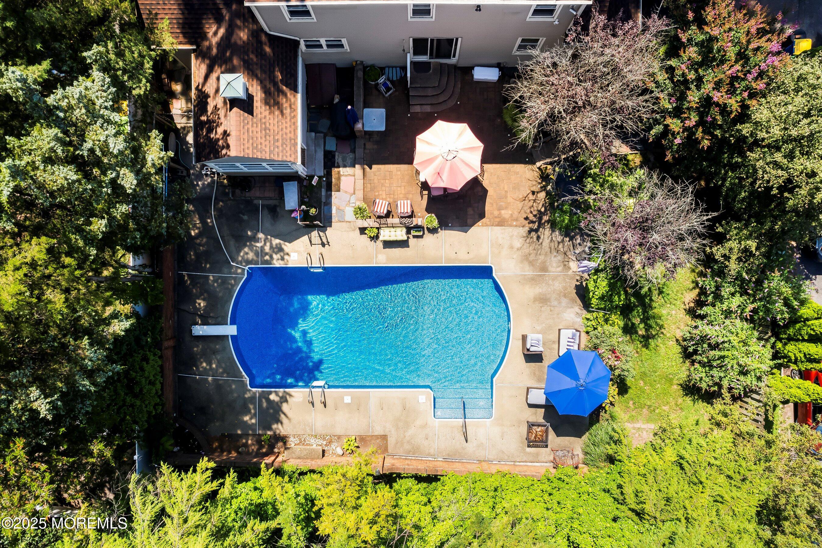 305 Mountain Avenue