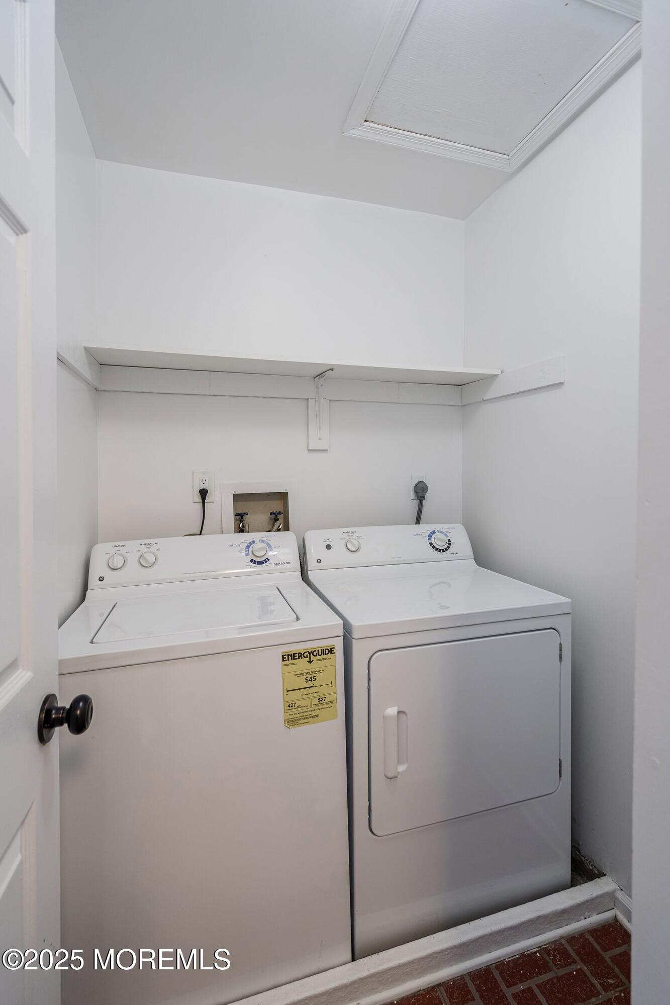 804 Timber Oaks Road, 804