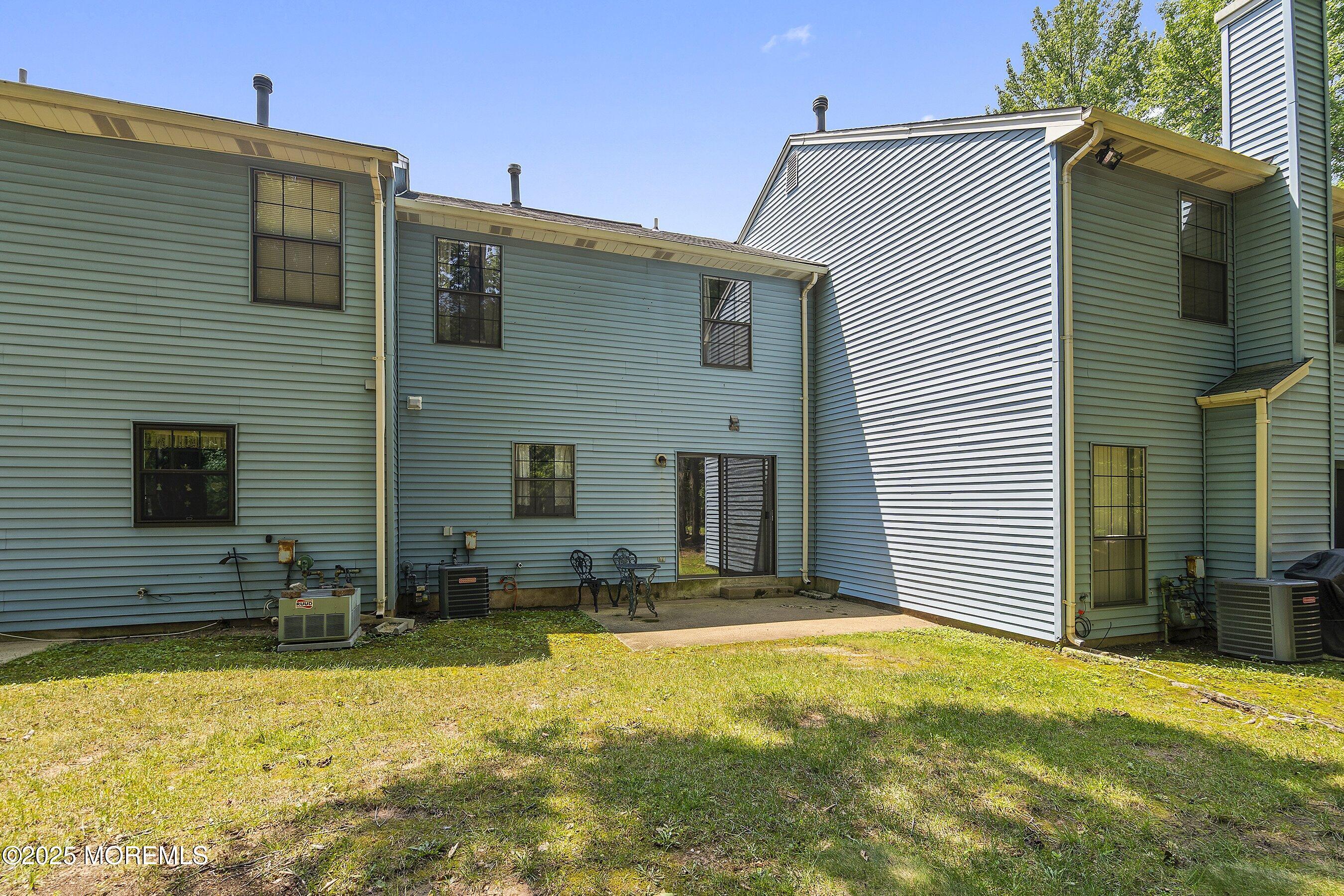 804 Timber Oaks Road, 804