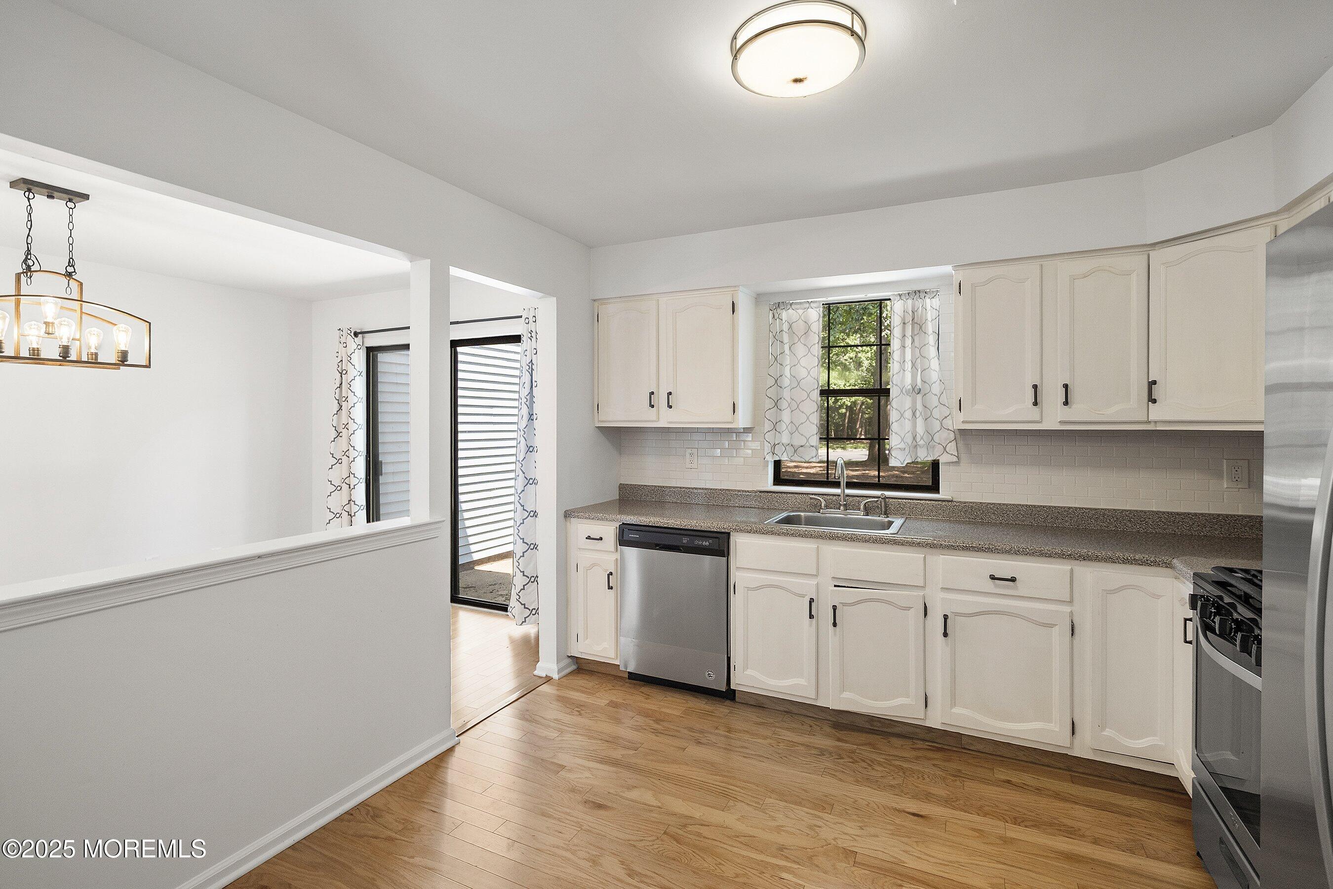 804 Timber Oaks Road, 804