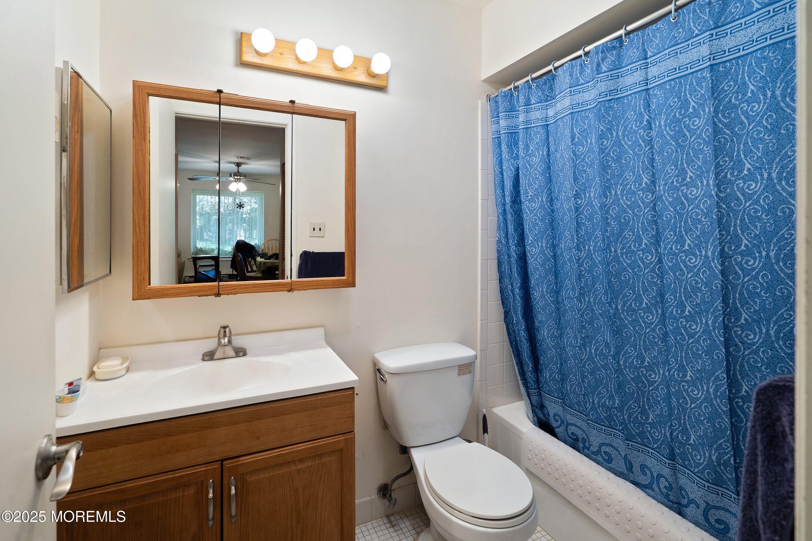 230 Medford Court, C, Manalapan Unit: C