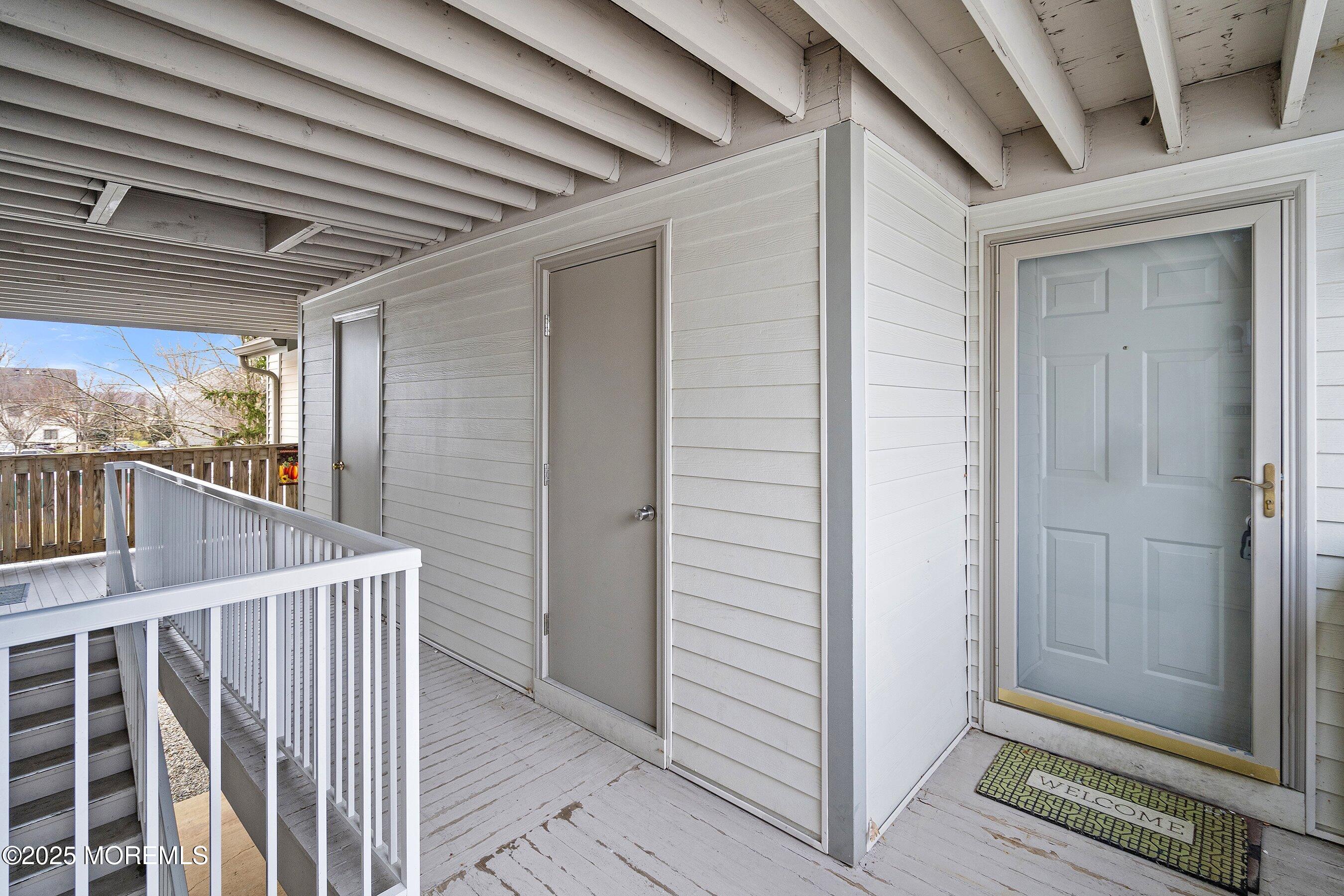 4914 Ravens Crest Drive 4914