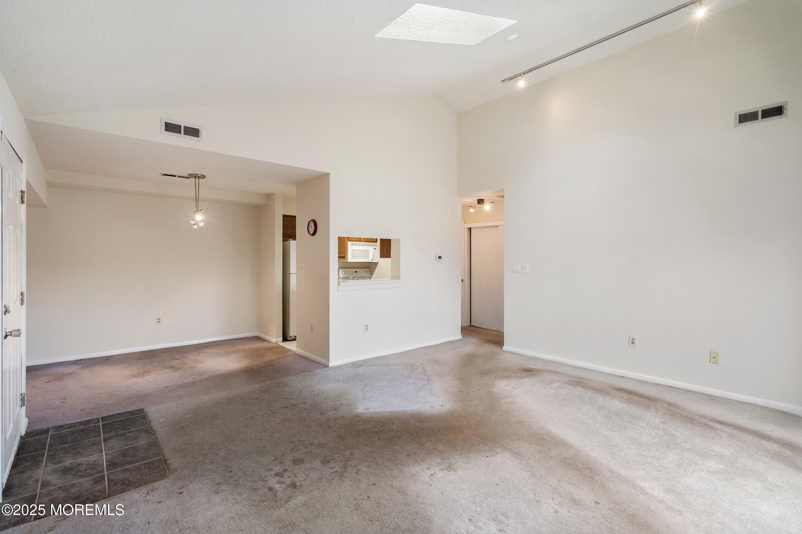 4914 Ravens Crest Drive 4914