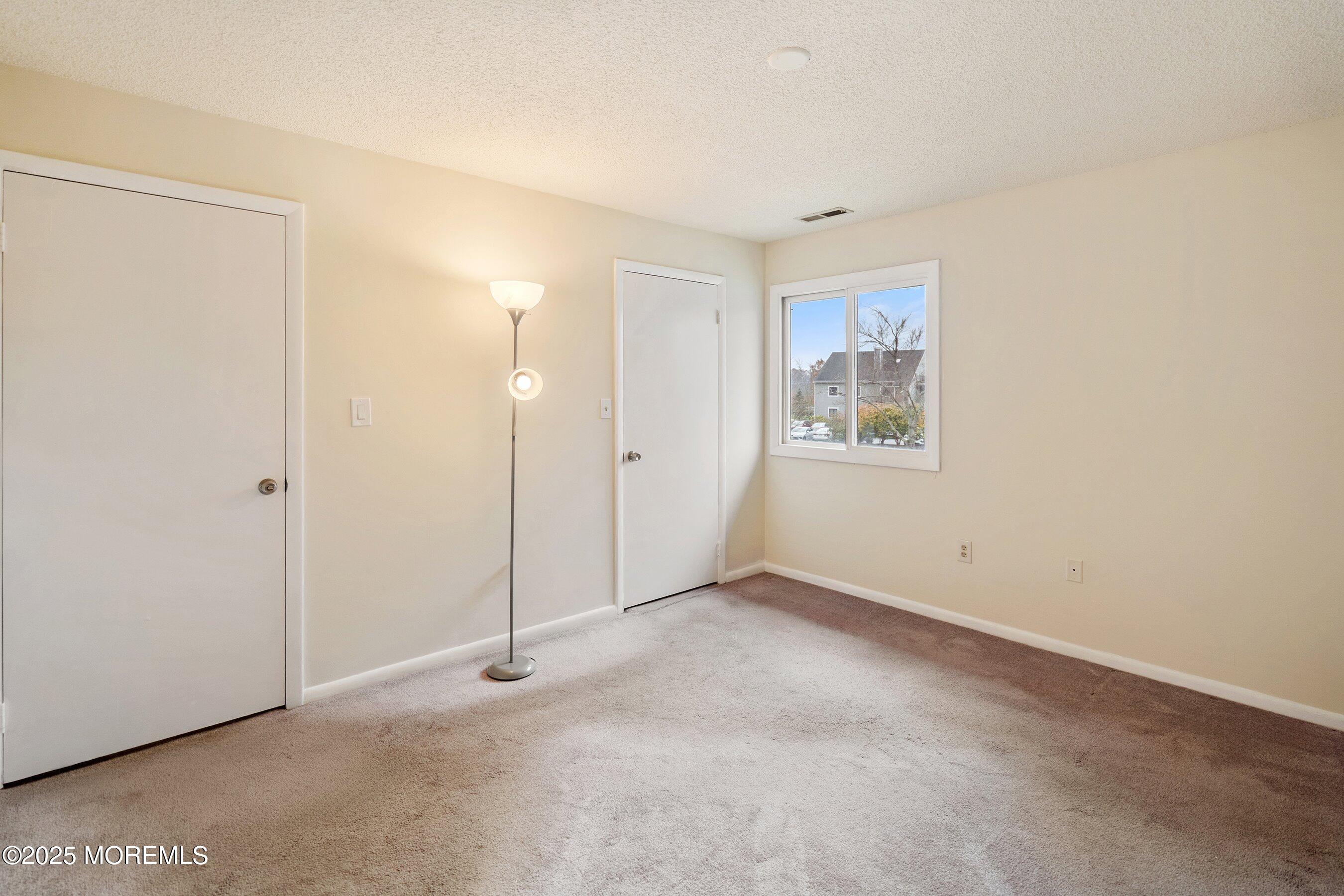 4914 Ravens Crest Drive 4914