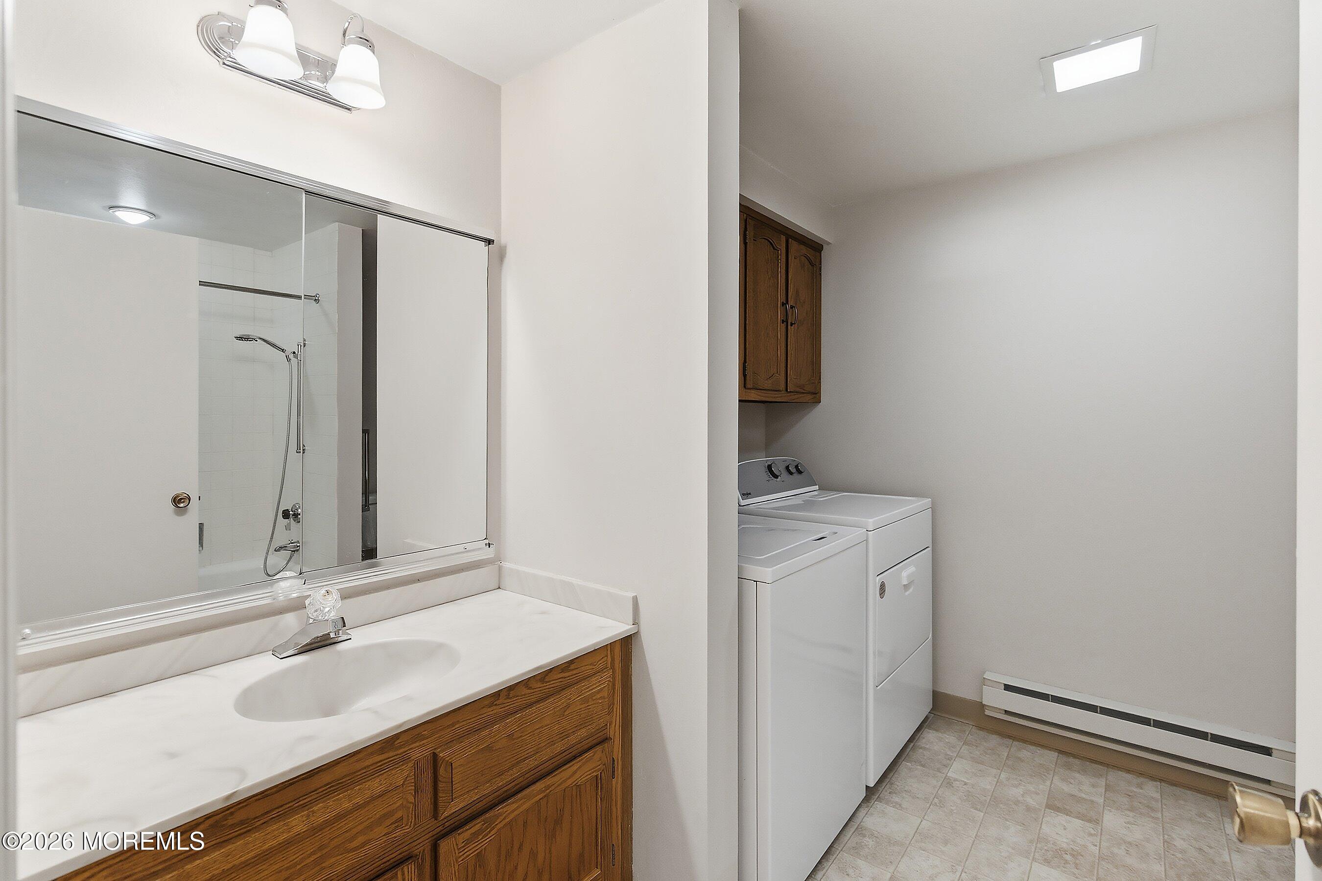 412C Oxford Lane 412C