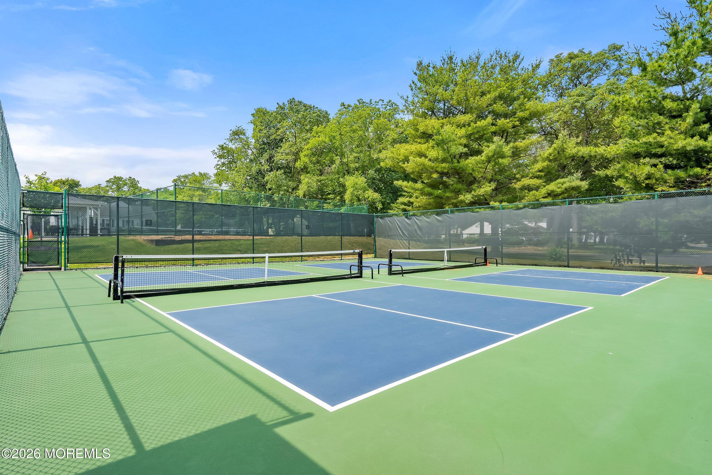 412C Oxford Lane 412C