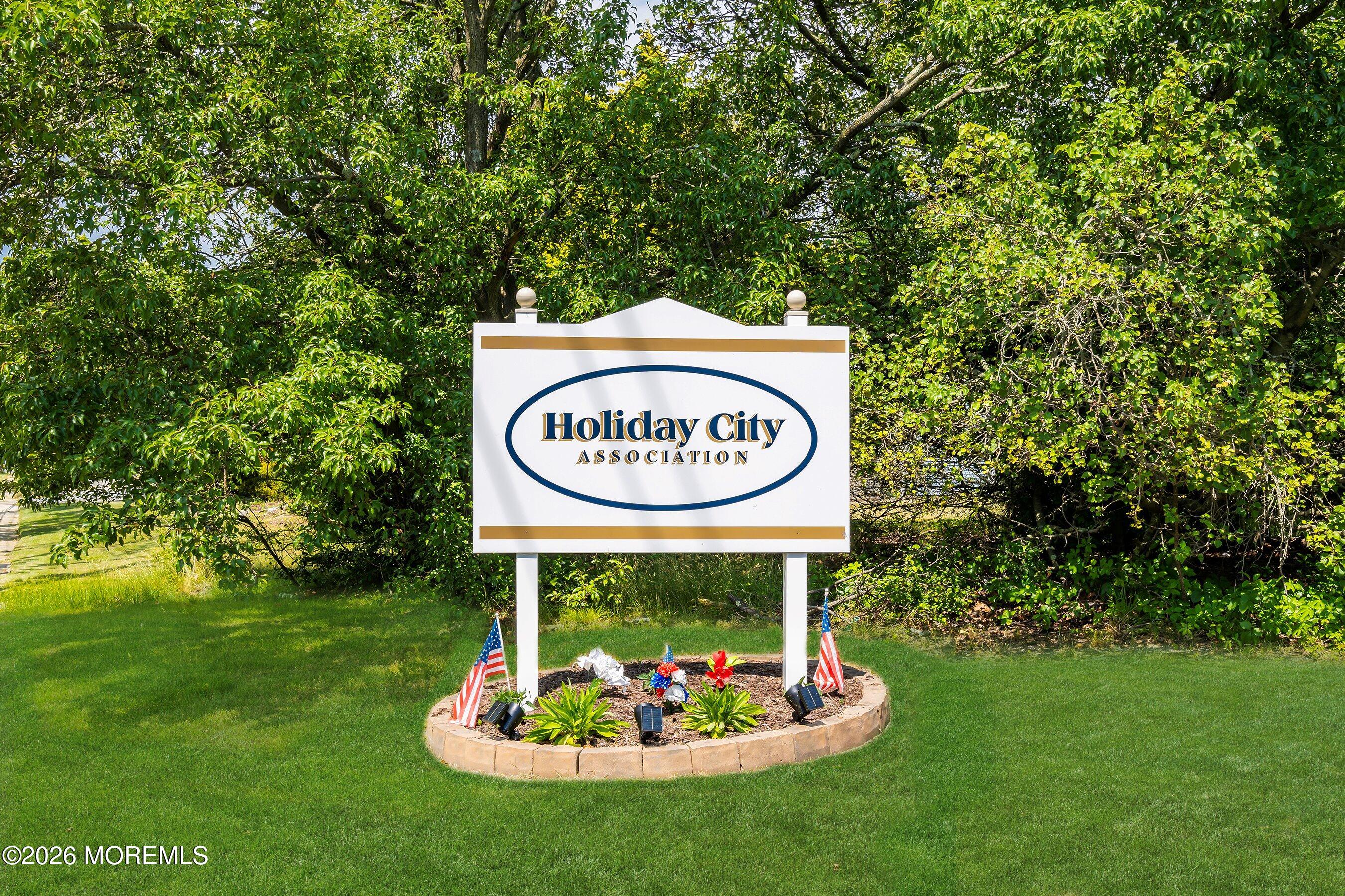 1734 Yorktowne Boulevard