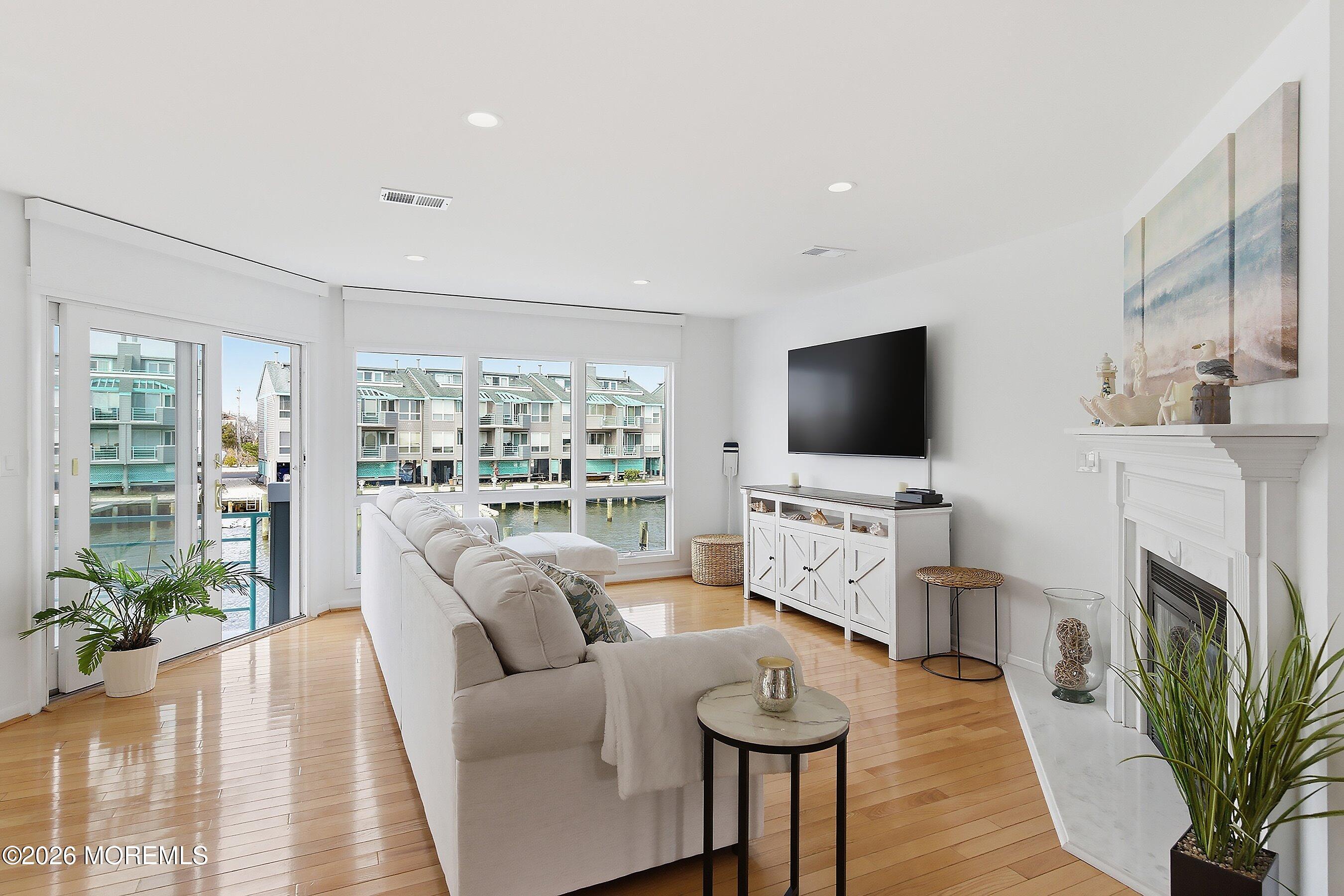 37 Grand Bay Harbor Drive