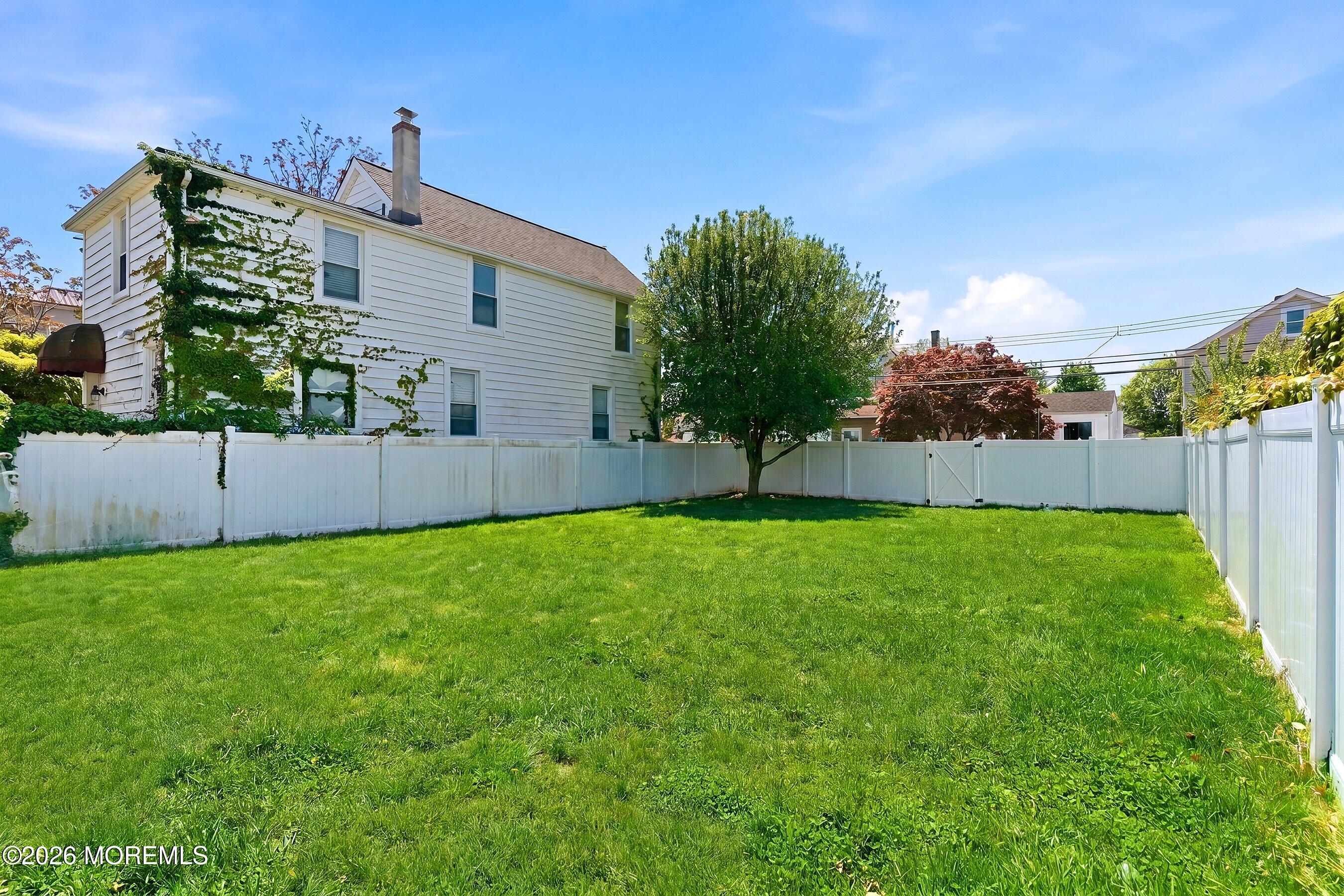 282 Morris Avenue