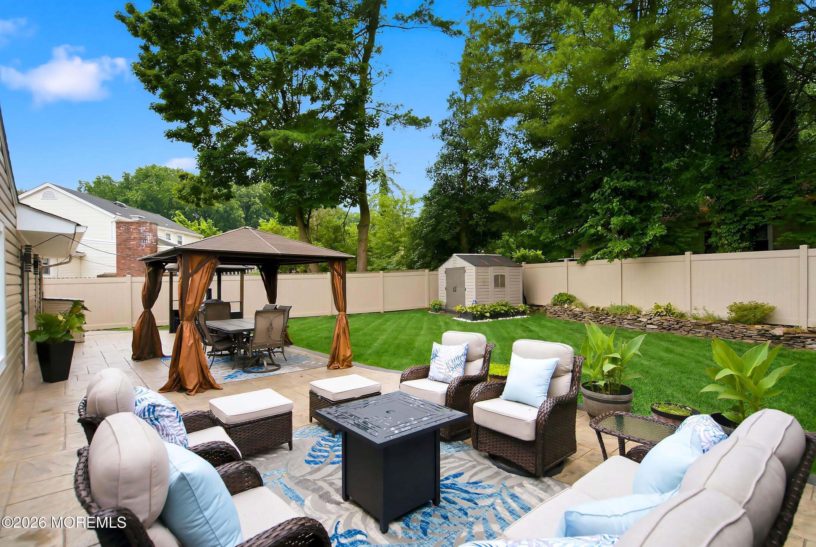14 Juniper Place