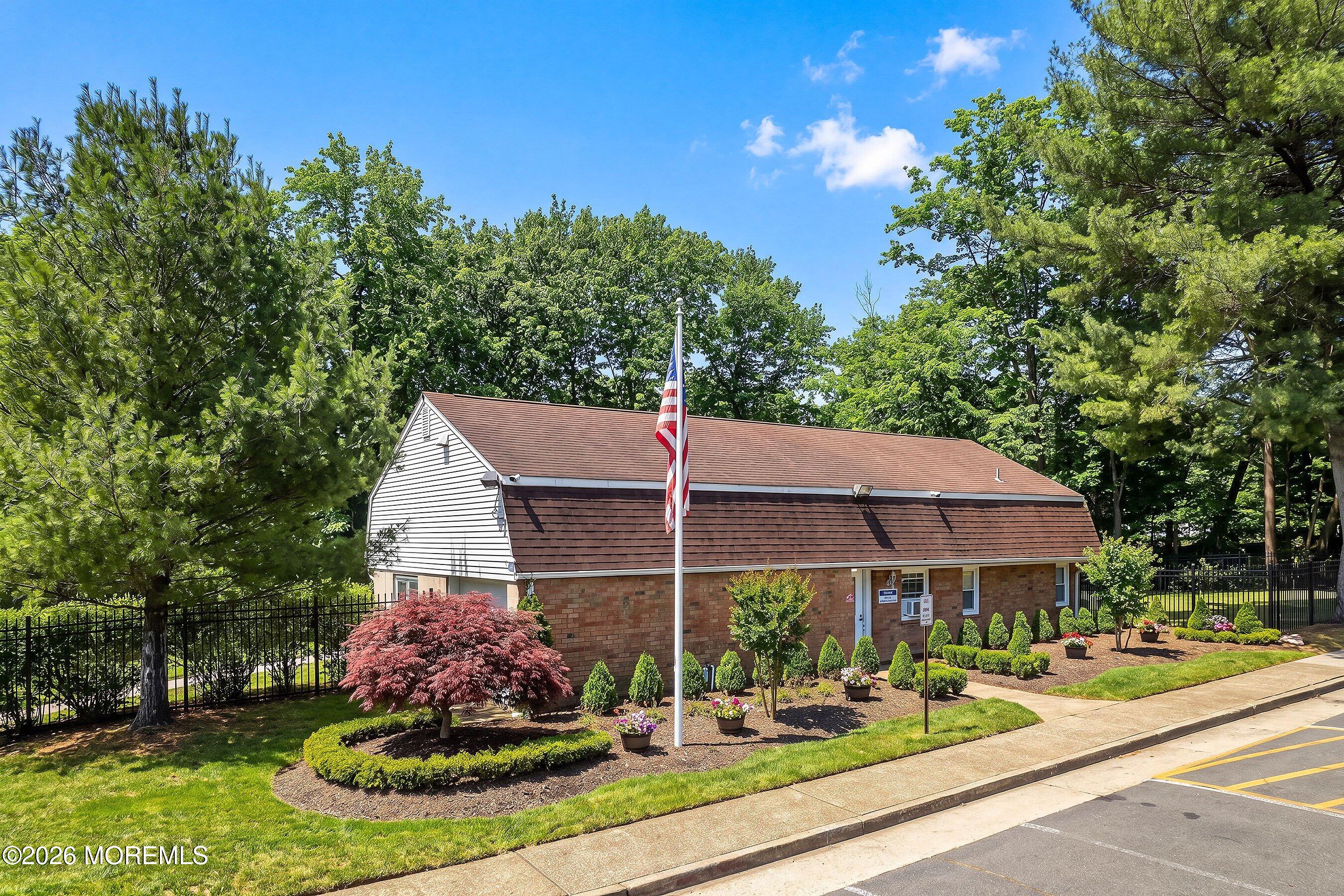 17 Kingsley Way
