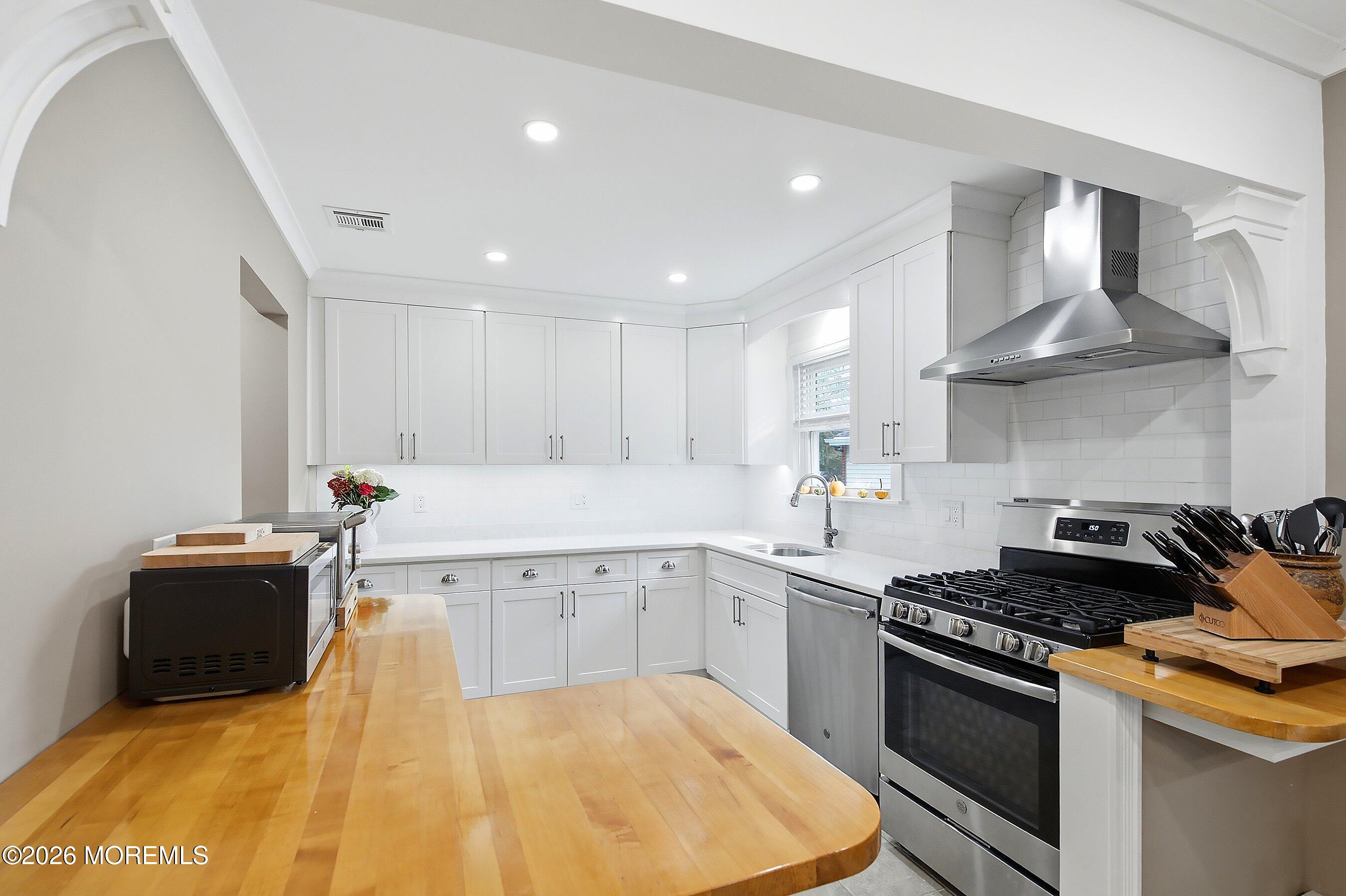32 Seaview Avenue