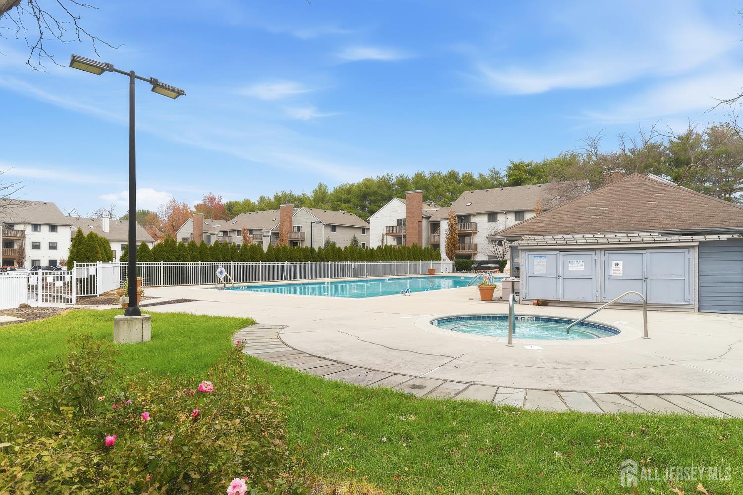 4914 Ravens Crest Drive