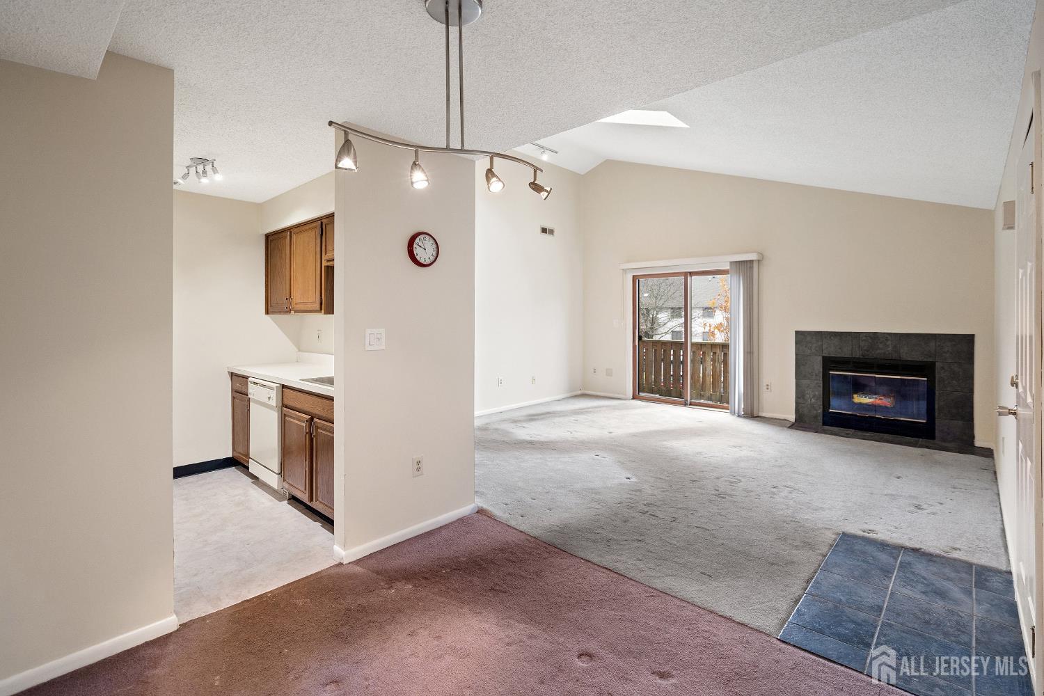 4914 Ravens Crest Drive