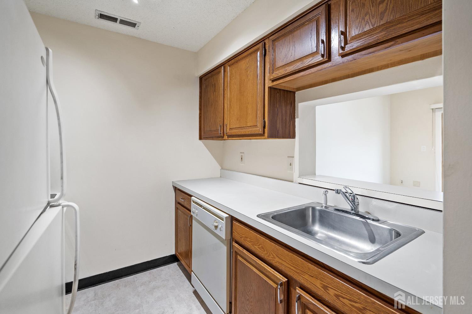 4914 Ravens Crest Drive