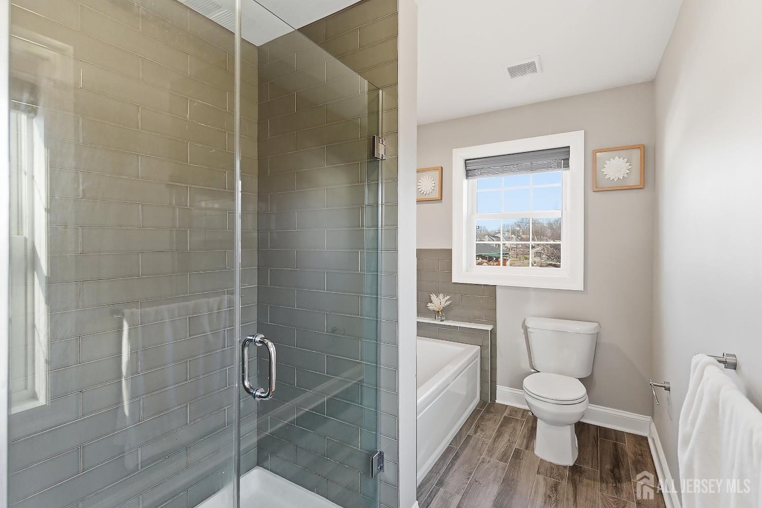 40 Bensonhurst Avenue