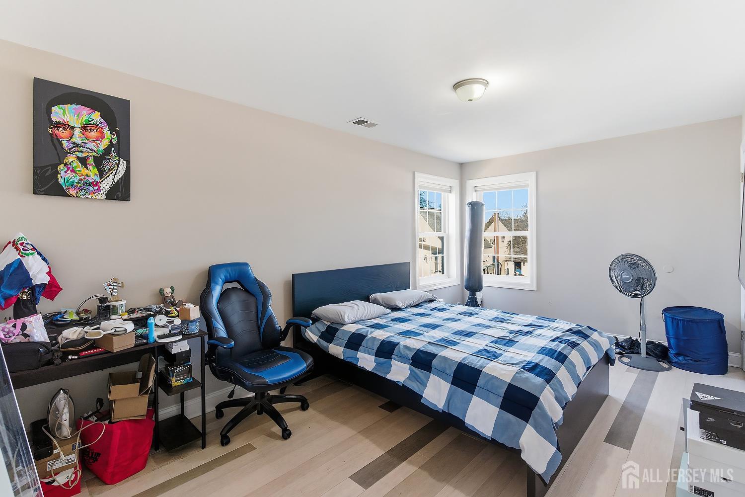 40 Bensonhurst Avenue