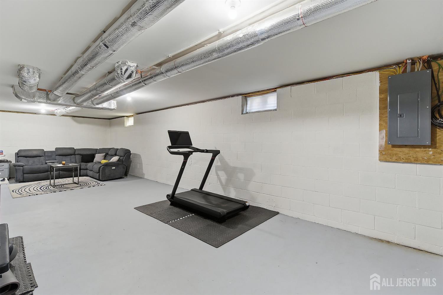 40 Bensonhurst Avenue