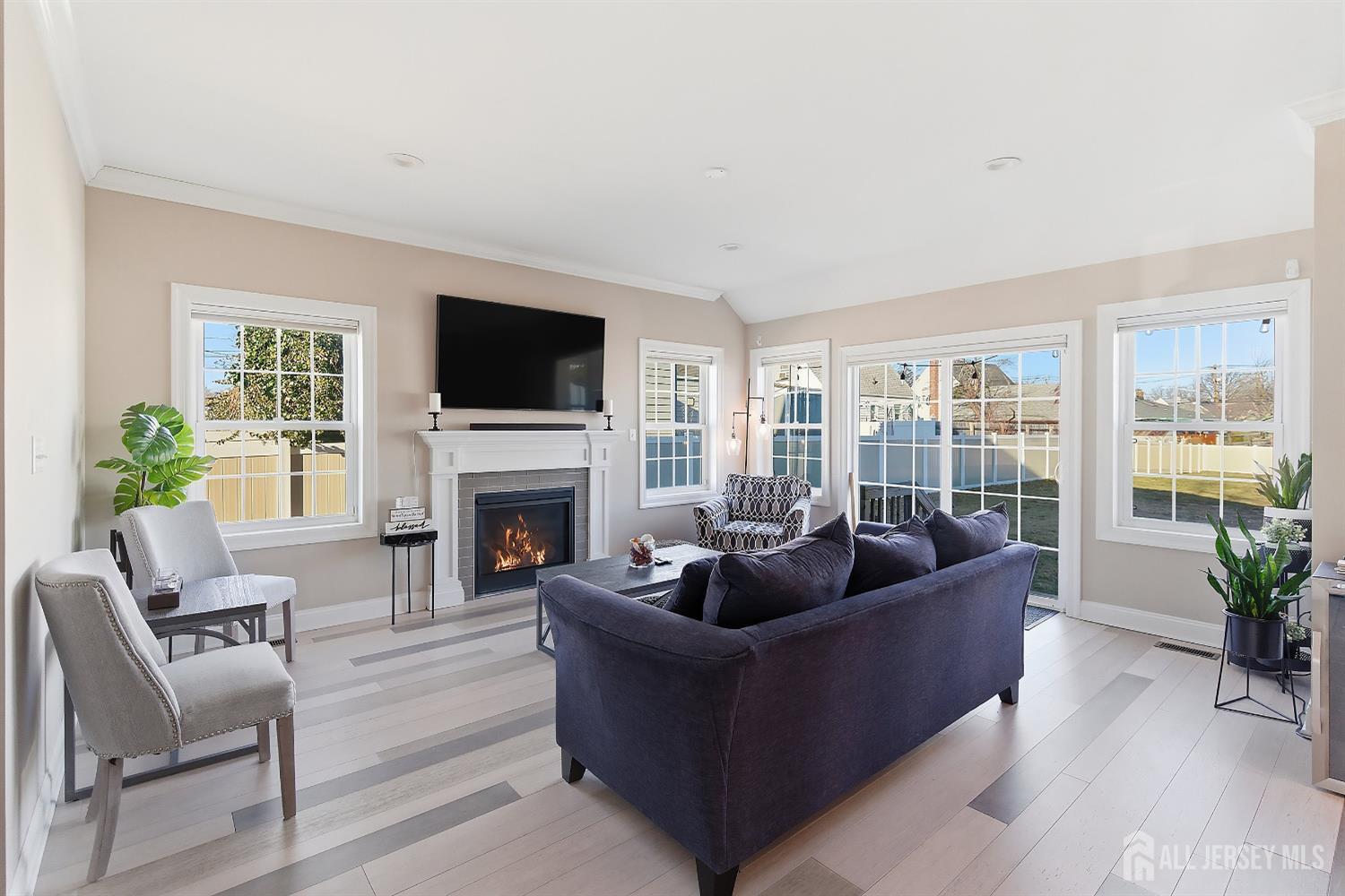 40 Bensonhurst Avenue