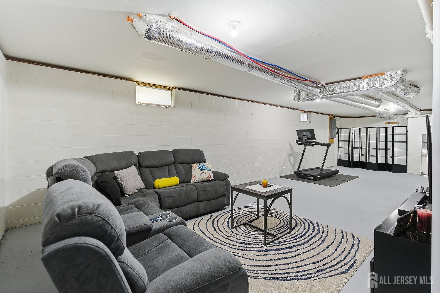 40 Bensonhurst Avenue